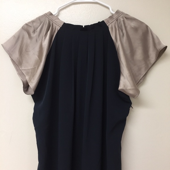 Black and gold dress - Picture 4 of 4